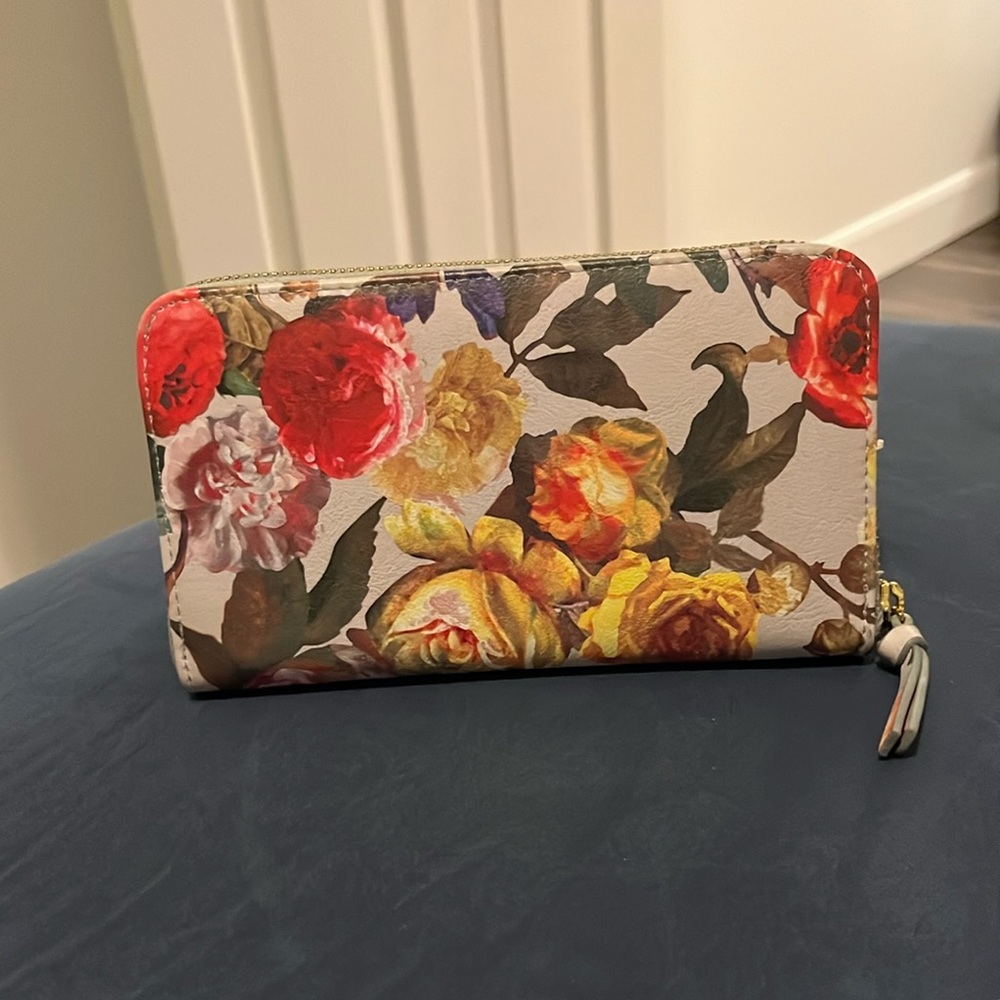 Floral wallet